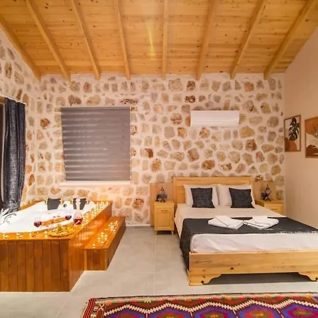 Hotel Kontes / Kalkan Kaş