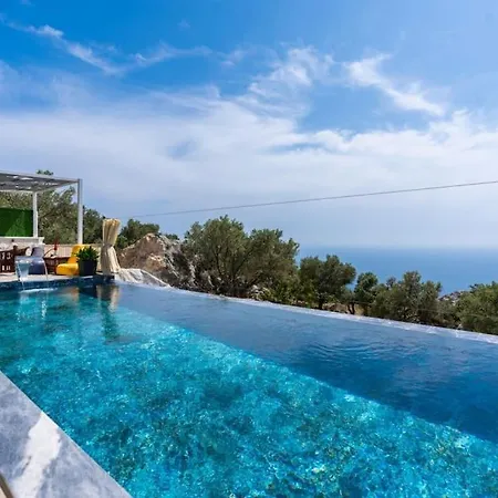 Kontes / Kalkan Hotel 4*